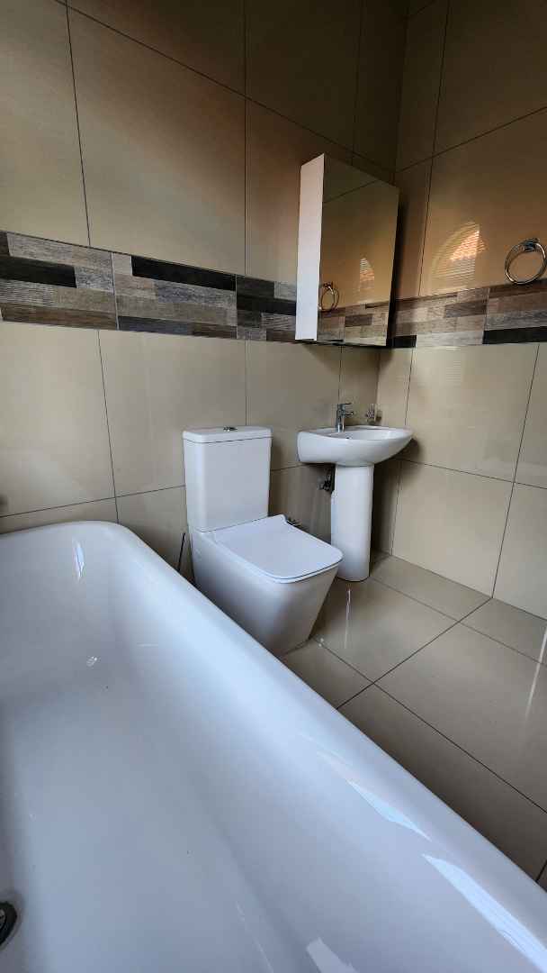 3 Bedroom Property for Sale in Ifafi North West